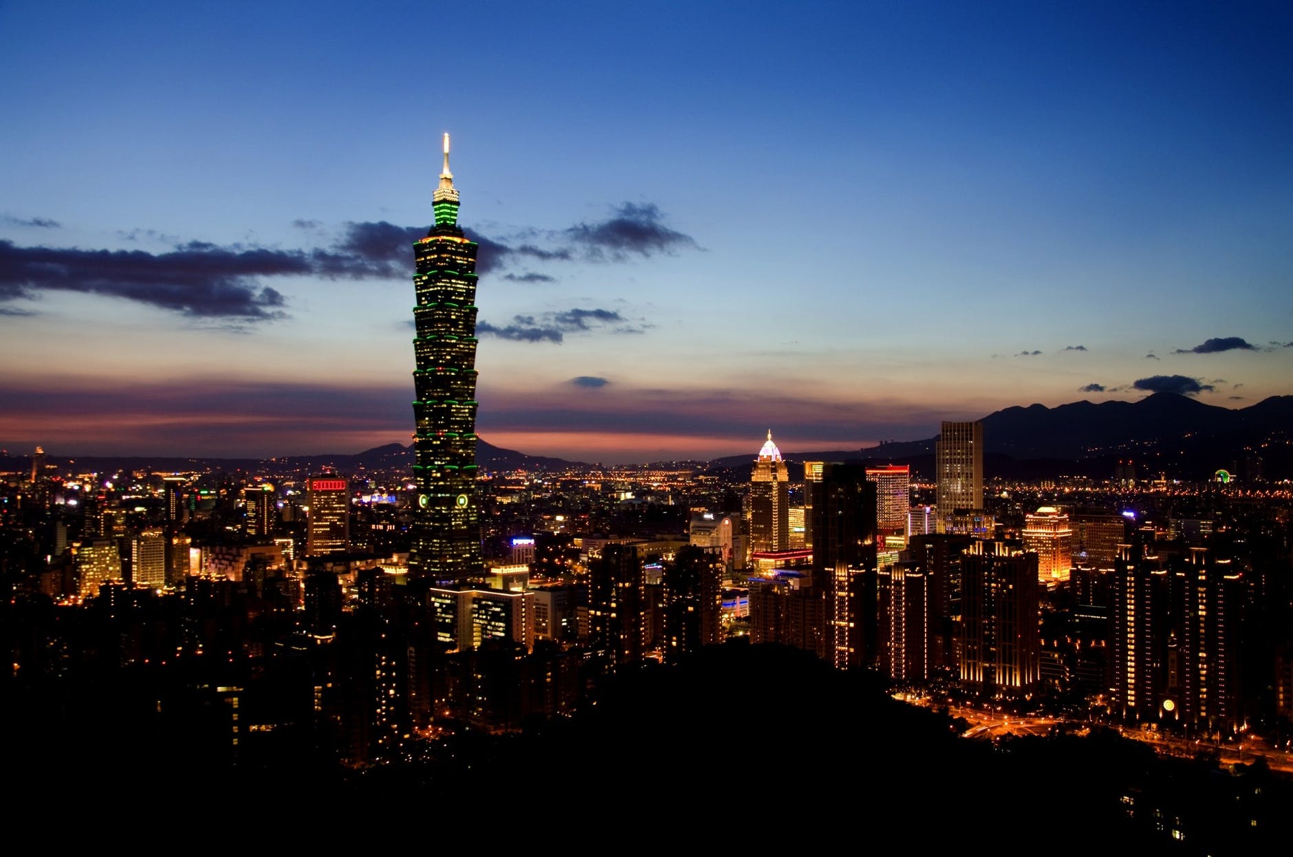 Generous scholarships to study in Taiwan, an Asian paradise